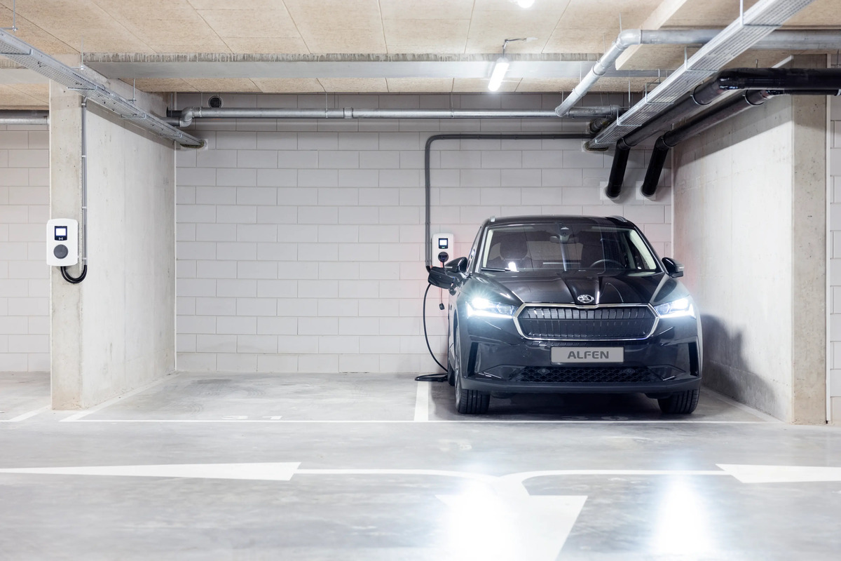 Alfen-eve-single-plus-4